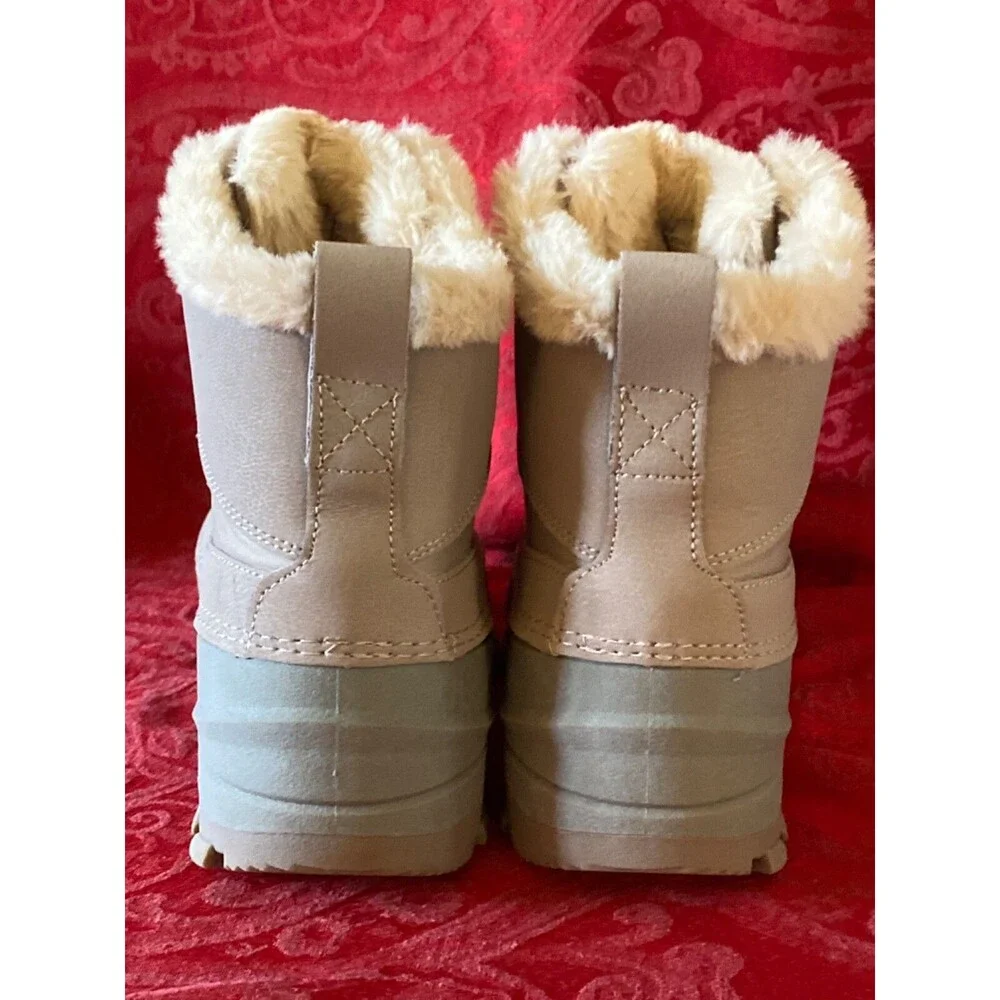 All in Motion Girls Gray Snow booties Sz 5